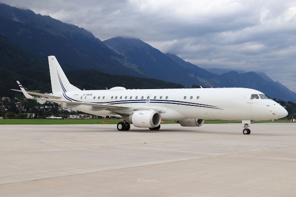 2018 Embraer Lineage 1000 — photo 2