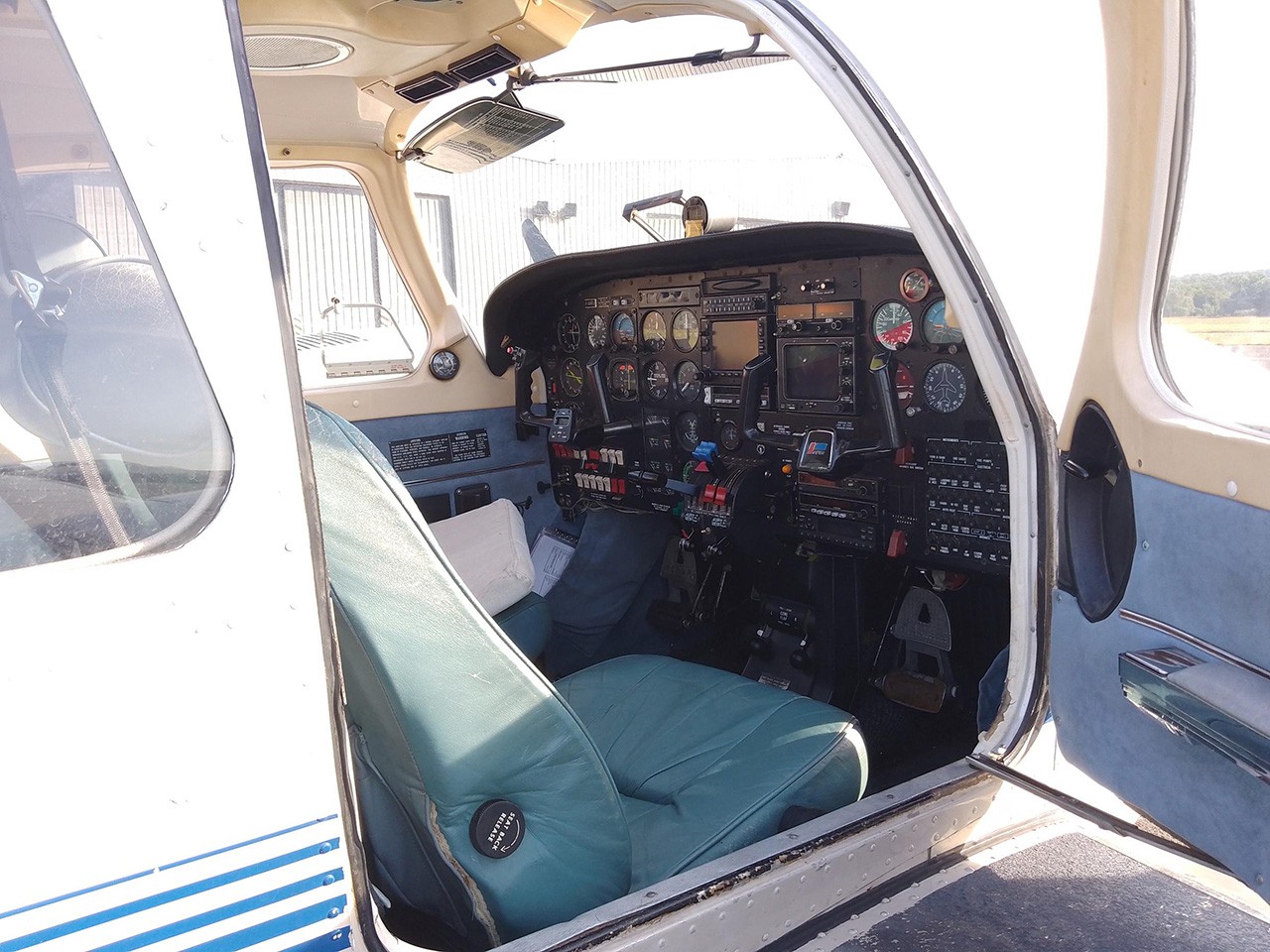 1988 Piper Seneca III — photo 5