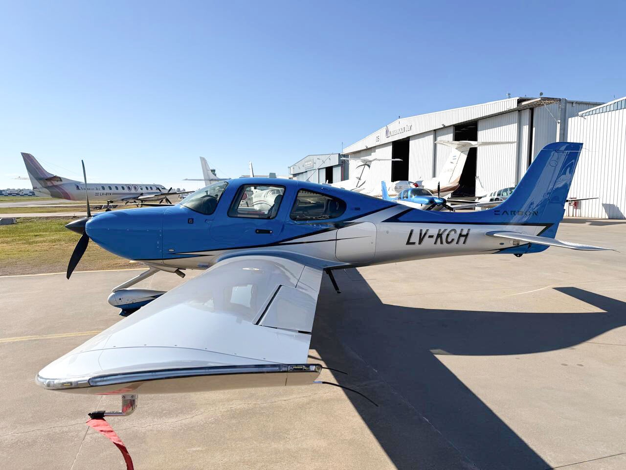 2021 Cirrus SR22-G6 — photo 2