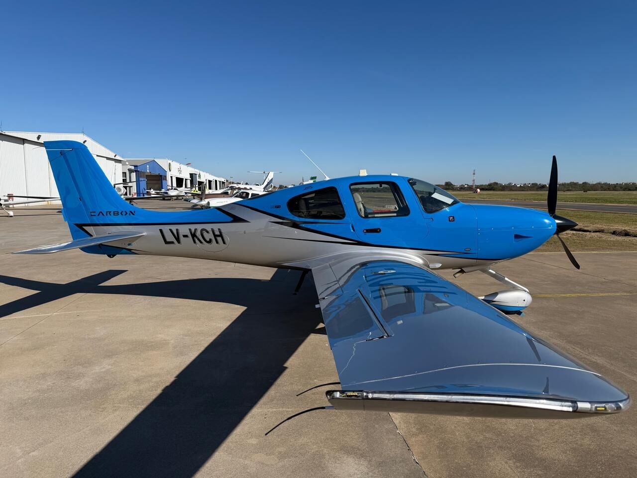 2021 Cirrus SR22-G6 — photo 5