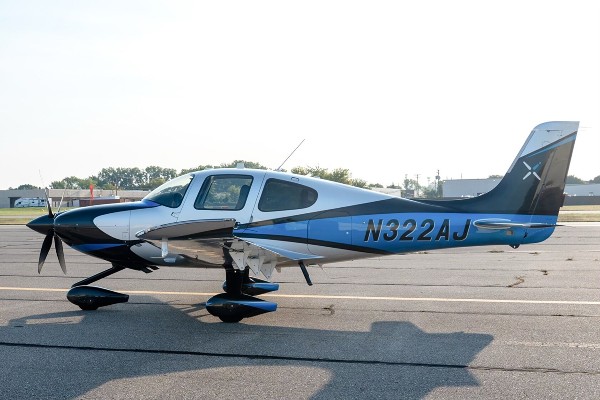 2021 Cirrus SR22T-G6 — photo 1