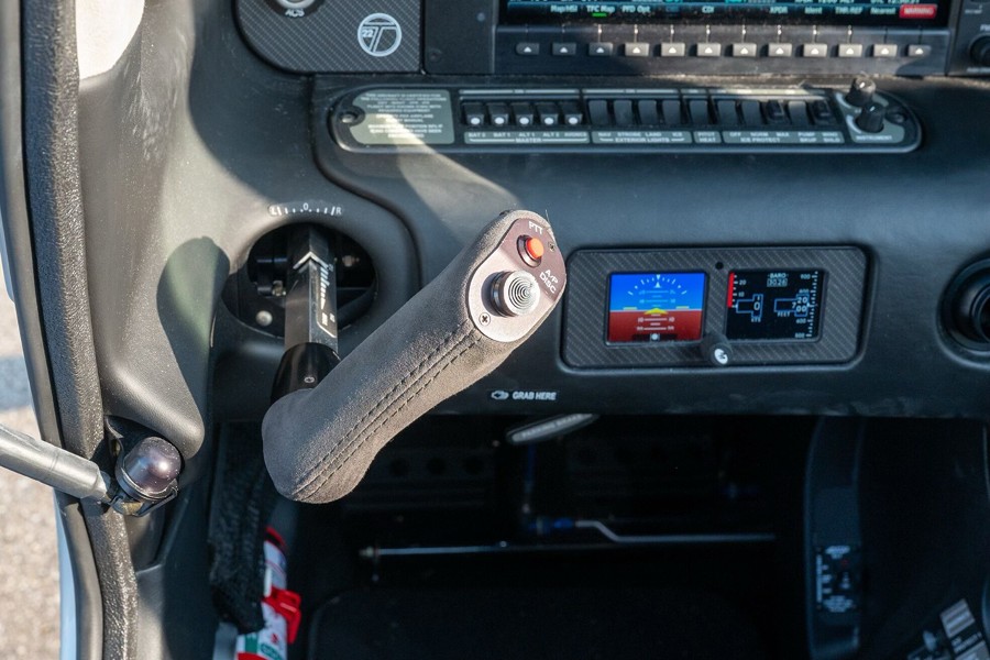 2021 Cirrus SR22T-G6 GTS (N322AJ), photo 19