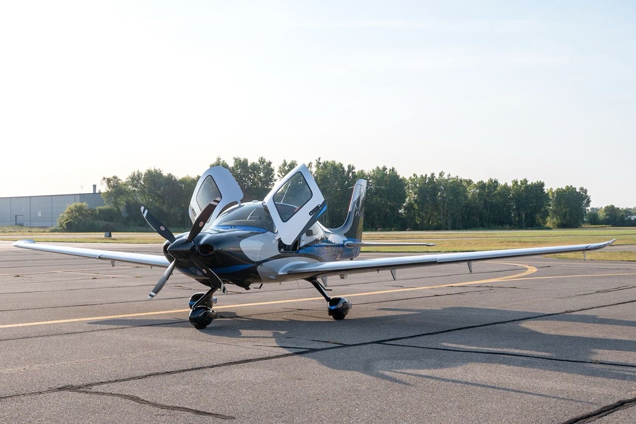 2021 Cirrus SR22T-G6 — photo 2