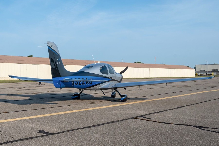 2021 Cirrus SR22T-G6 GTS (N322AJ), photo 7