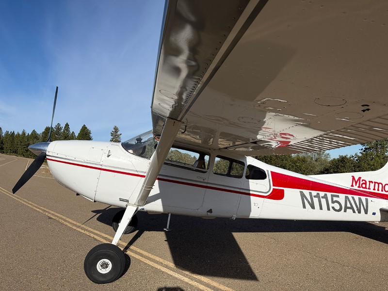 1976 Cessna A185F Skywagon, photo 2
