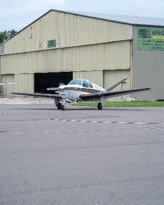 1947 Beech Bonanza 35 — photo 2