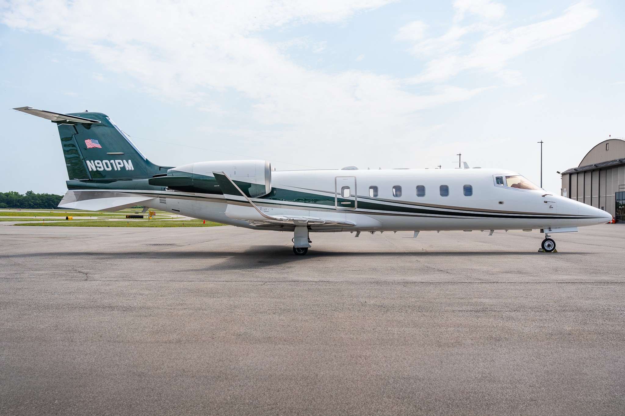 2011 Learjet 60