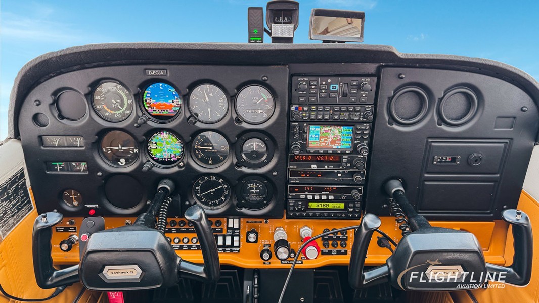 1977 Cessna 172N, photo 14