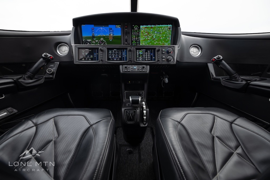2021 Cirrus Vision SF50 — photo 4