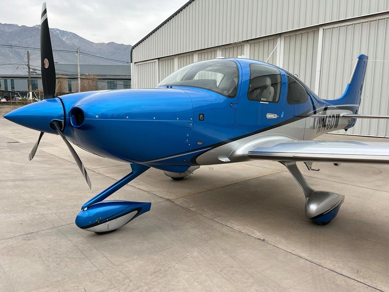2024 Cirrus SR22 — photo 2
