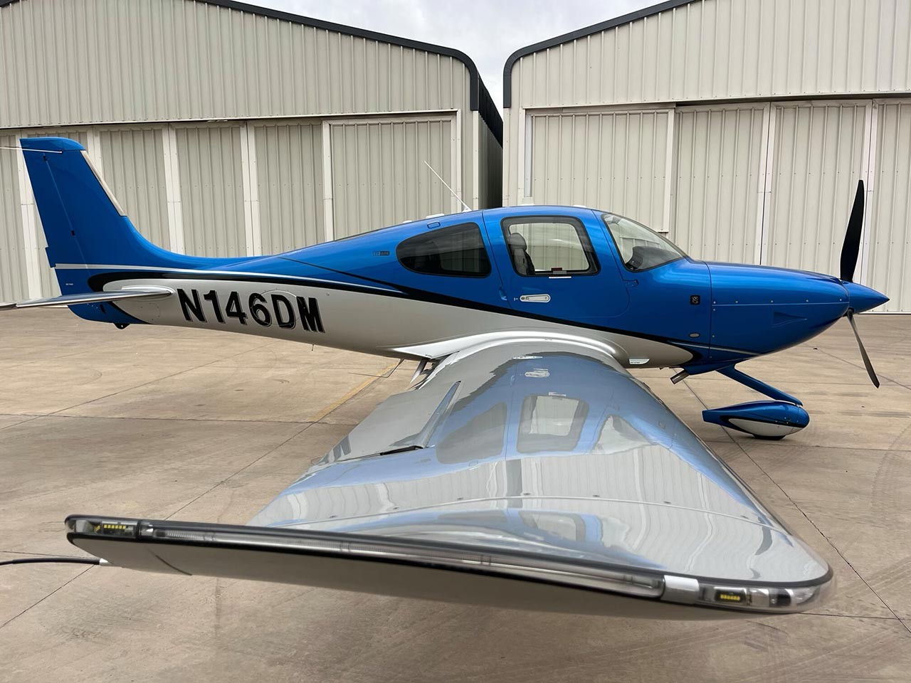2024 Cirrus SR22 — photo 5