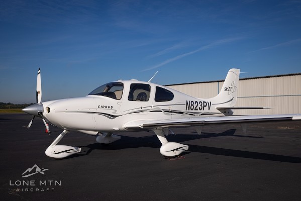 2005 Cirrus SR22-G2 — photo 1