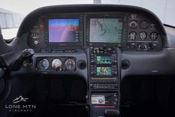 2005 Cirrus SR22-G2 — photo 4