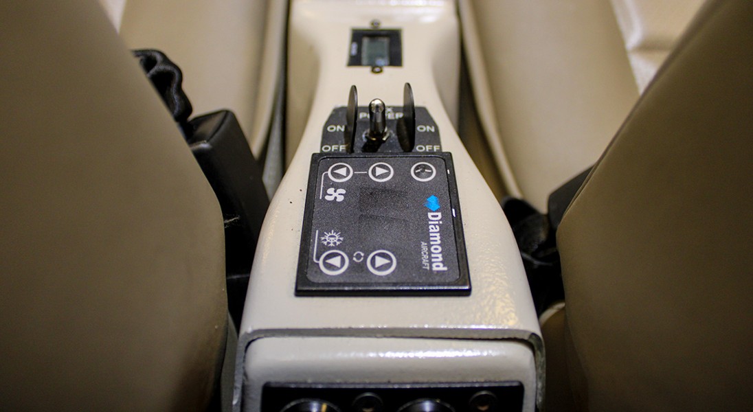 2023 Diamond DA40 NG, photo 6
