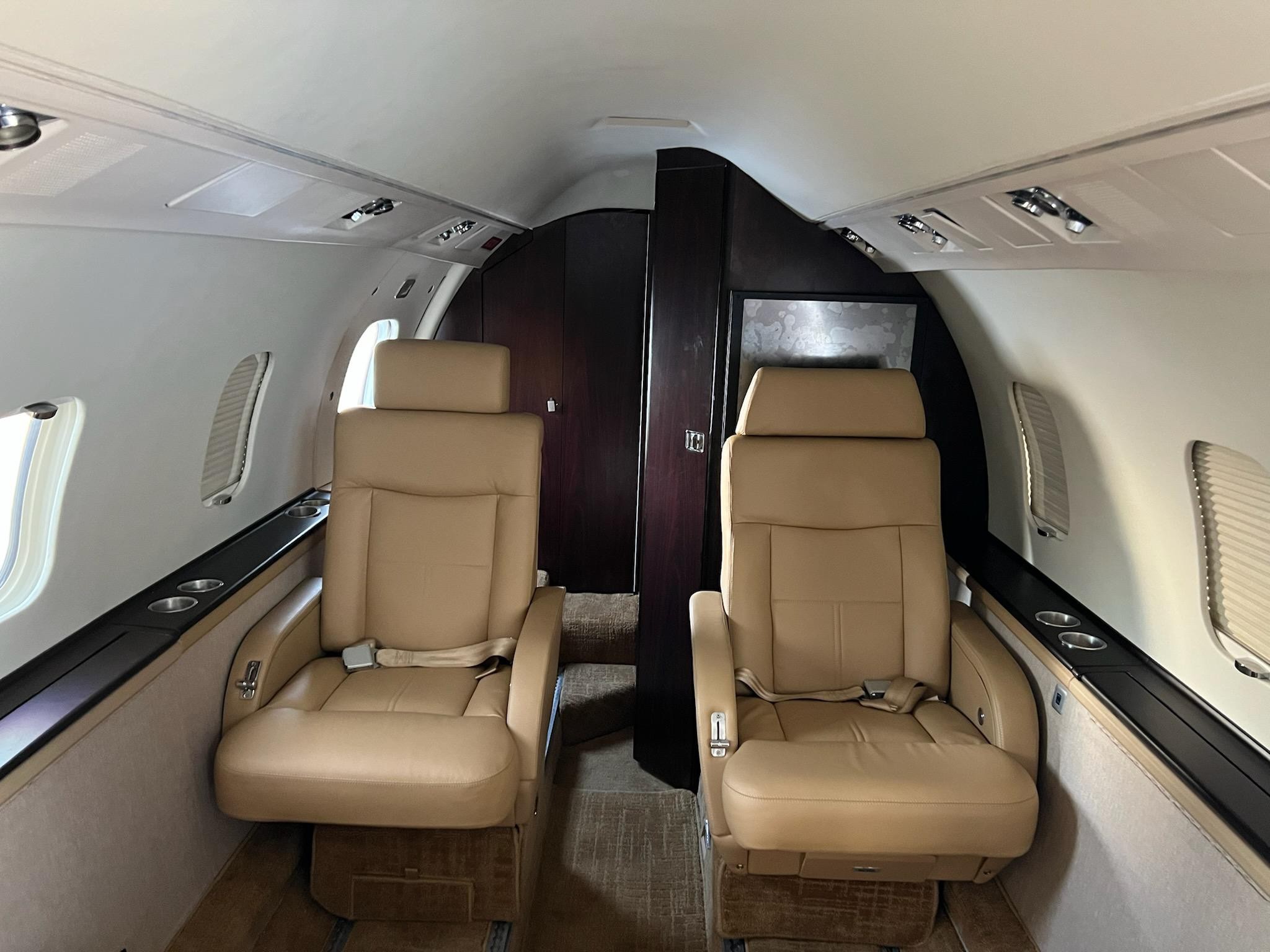 1981 Learjet 55 — photo 3
