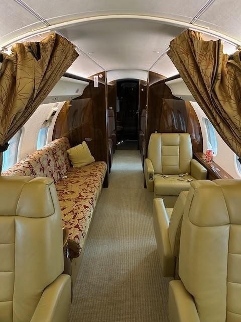 2009 Bombardier Global Express — photo 2