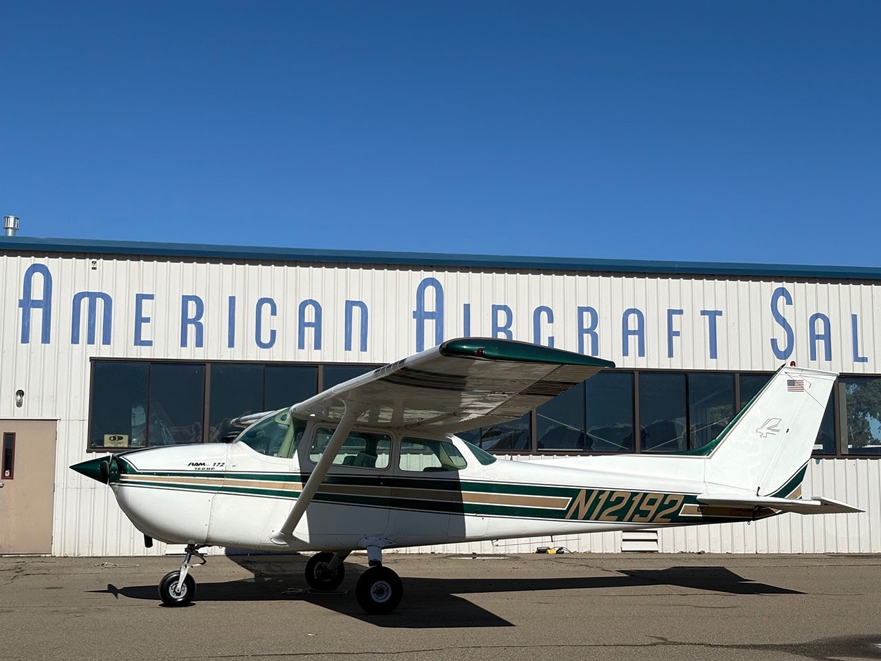 1973 Cessna 172 — photo 2