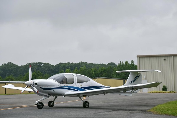 2006 Diamond DA40 — photo 2