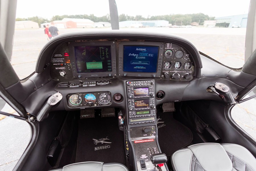 2003 Cirrus SR22 G1 (N1492C), photo 16
