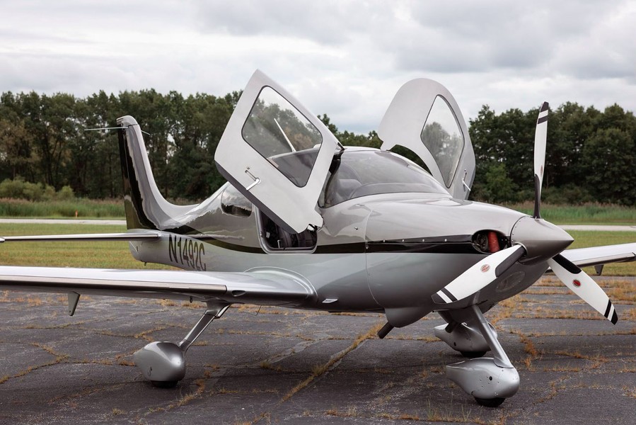2003 Cirrus SR22 G1 (N1492C), photo 5