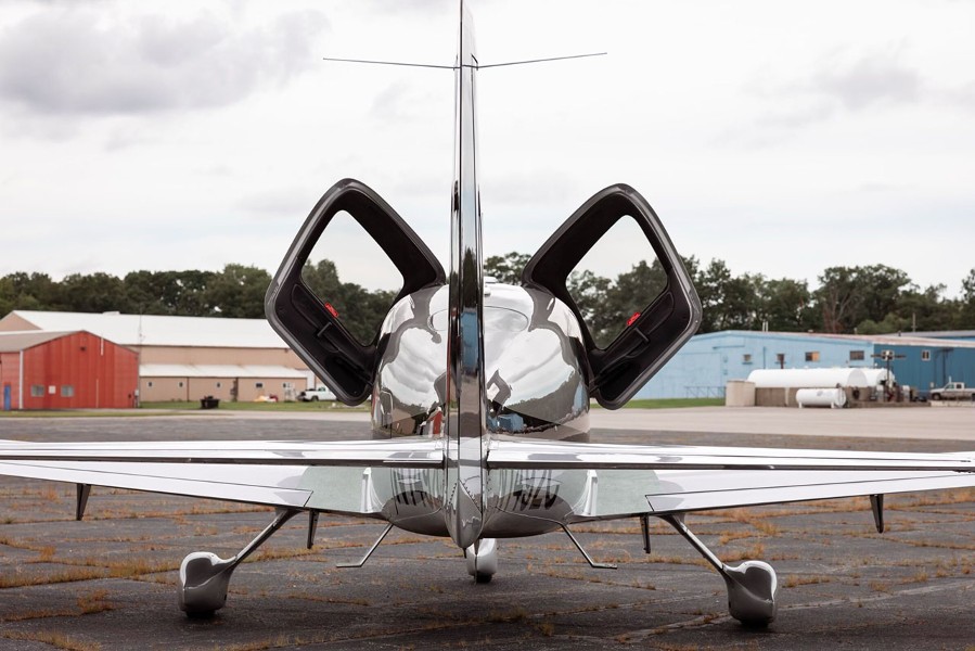 2003 Cirrus SR22 G1 (N1492C), photo 9