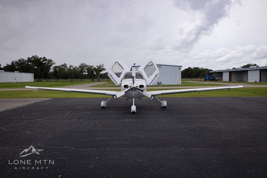 2004 Cirrus SR22-G2 GTS, photo 6