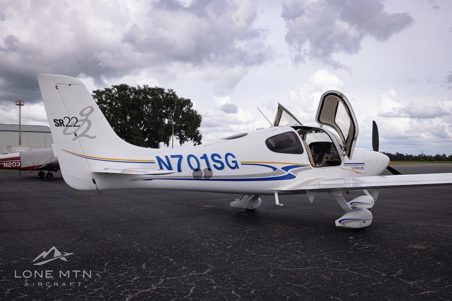 2004 Cirrus SR22-G2 GTS, photo 7