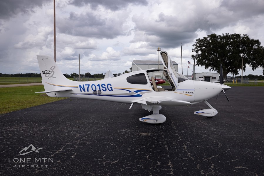 2004 Cirrus SR22-G2 GTS, photo 8