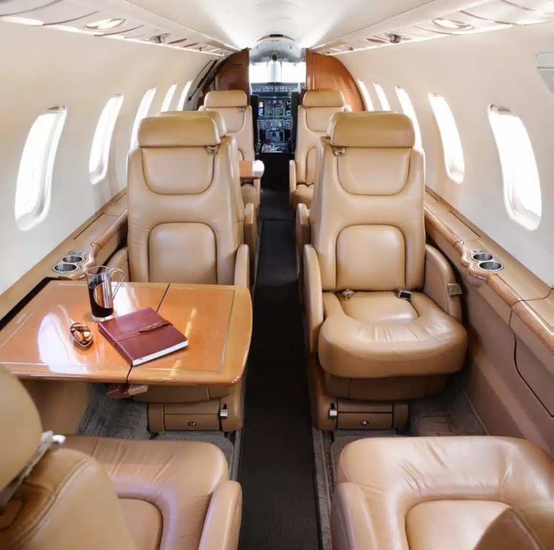 2000 Learjet 45 — photo 4