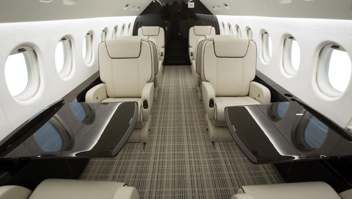 1989 Falcon Falcon 900B — photo 3
