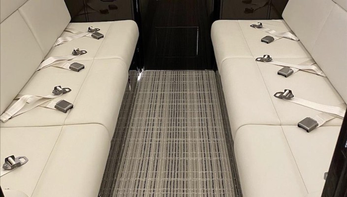 1989 Falcon Falcon 900B — photo 5