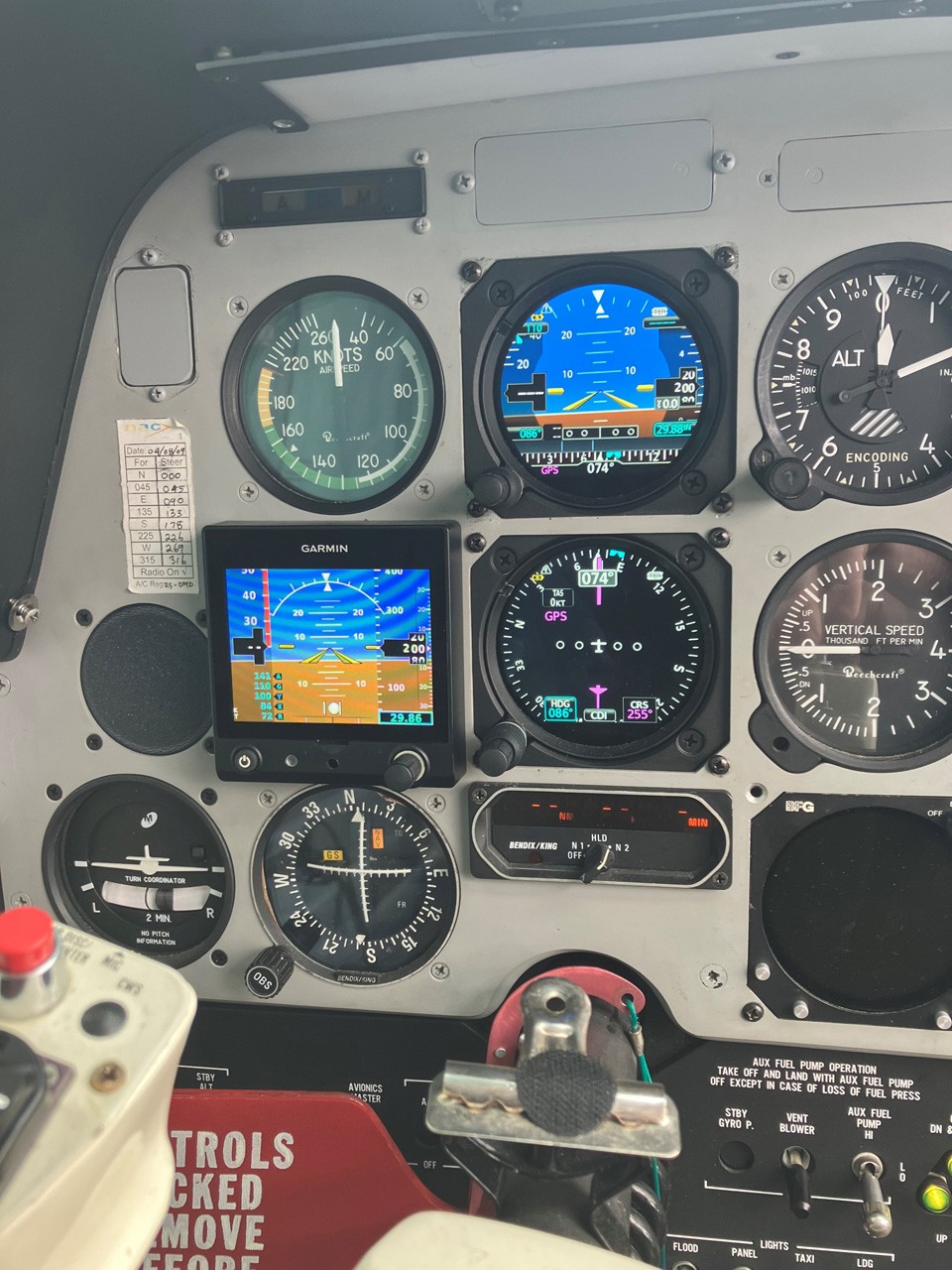 2000 Beech Bonanza A36 — photo 3