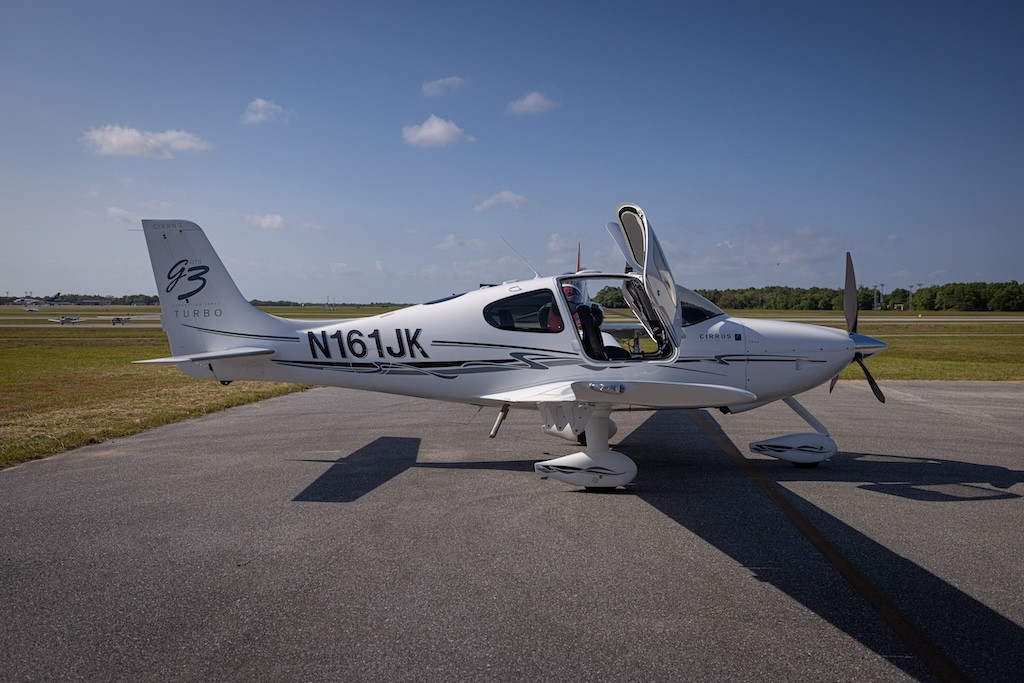2007 Cirrus SR22-G3 — photo 5