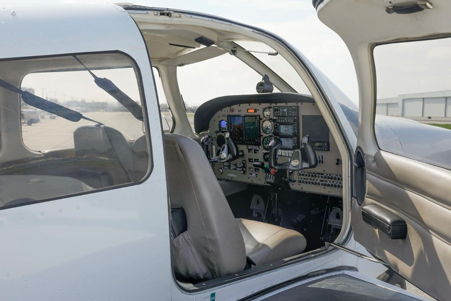 2014 Piper Arrow III PA-28R-201, photo 11