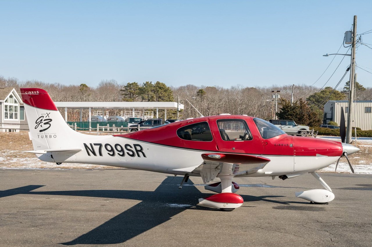2007 Cirrus SR22 — photo 5