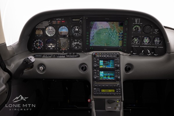 2002 Cirrus SR22 — photo 3