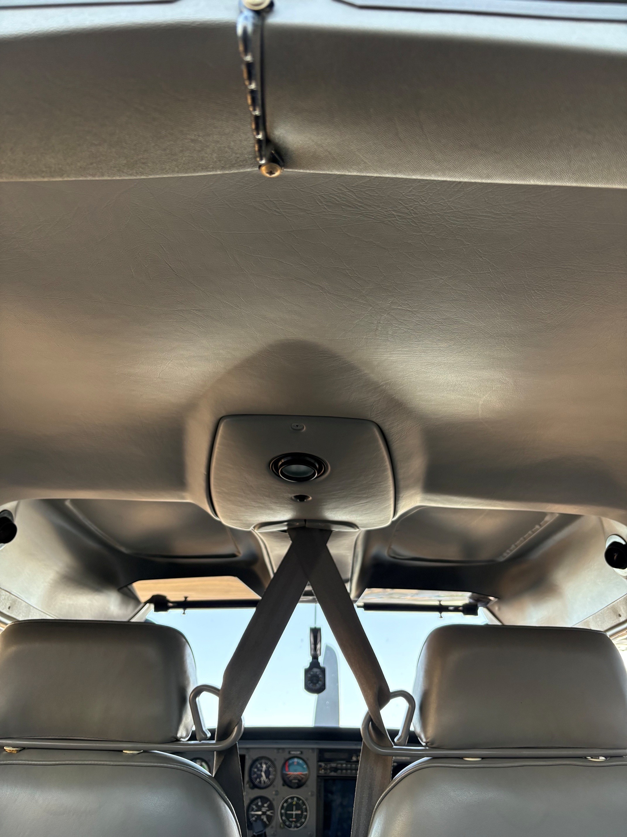 1998 Cessna 182S Skylane 3