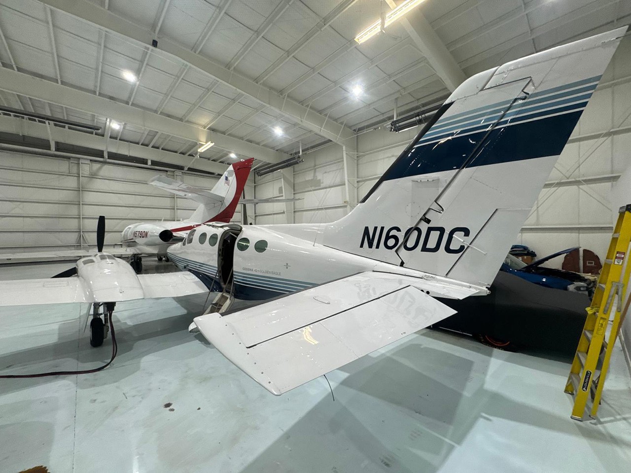 1980 Cessna 421C — photo 2