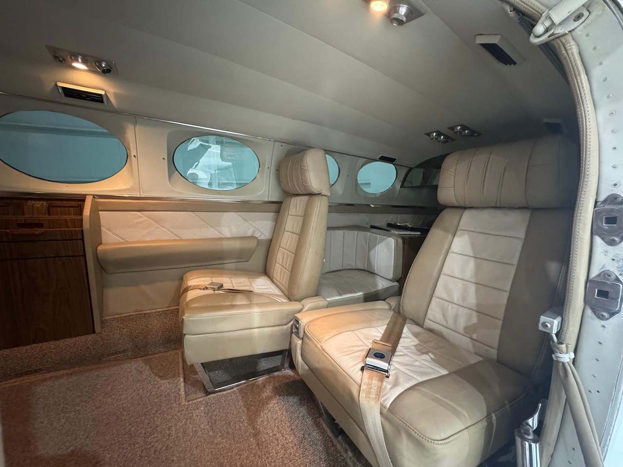 1980 Cessna 421C — photo 4