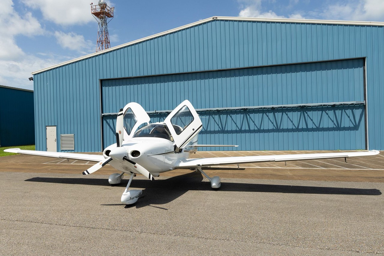 2007 Cirrus SR22-G2 — photo 3