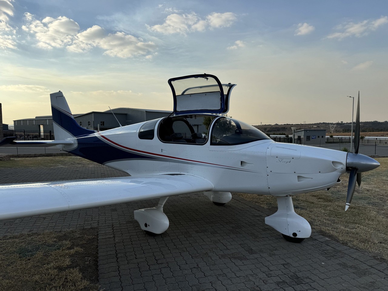 2015 Sling 4 — photo 5