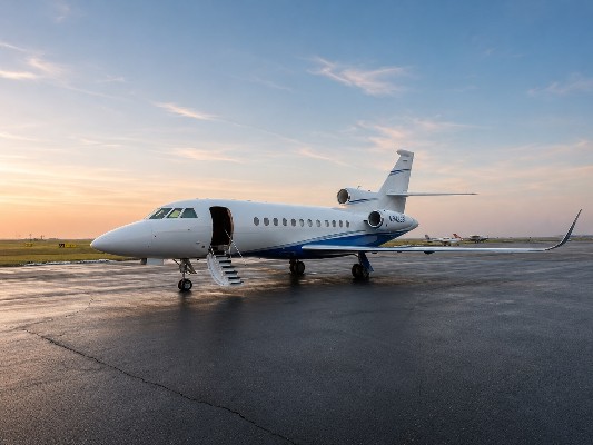 2008 Falcon Falcon 900DX — photo 1