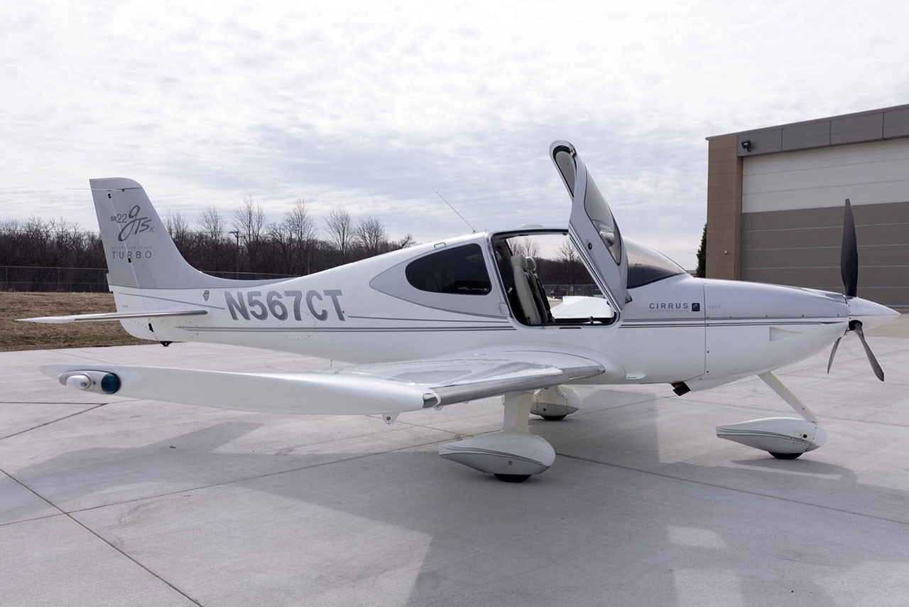 2008 Cirrus SR22-G3 — photo 5