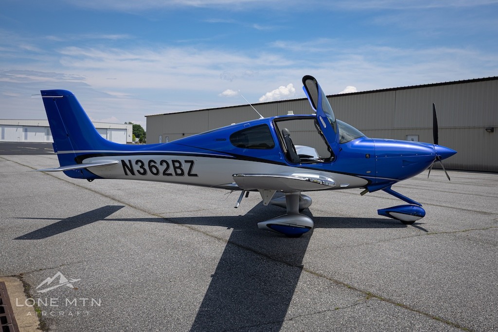 2024 Cirrus SR20 — photo 2