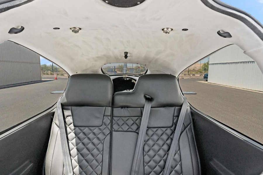 2018 Cirrus SR22T-G6 GTS (N143WW), photo 12