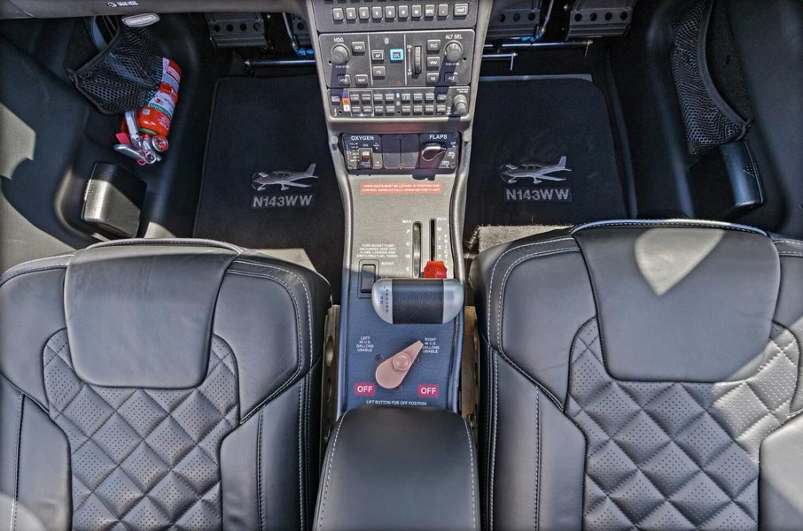 2018 Cirrus SR22T-G6 GTS (N143WW), photo 14