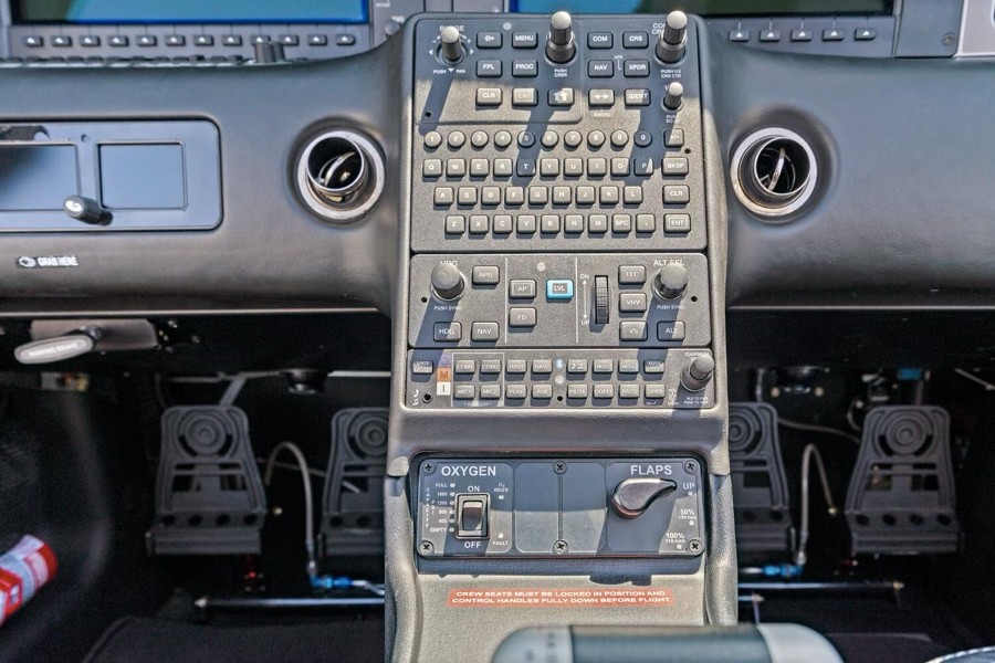 2018 Cirrus SR22T-G6 GTS (N143WW), photo 19