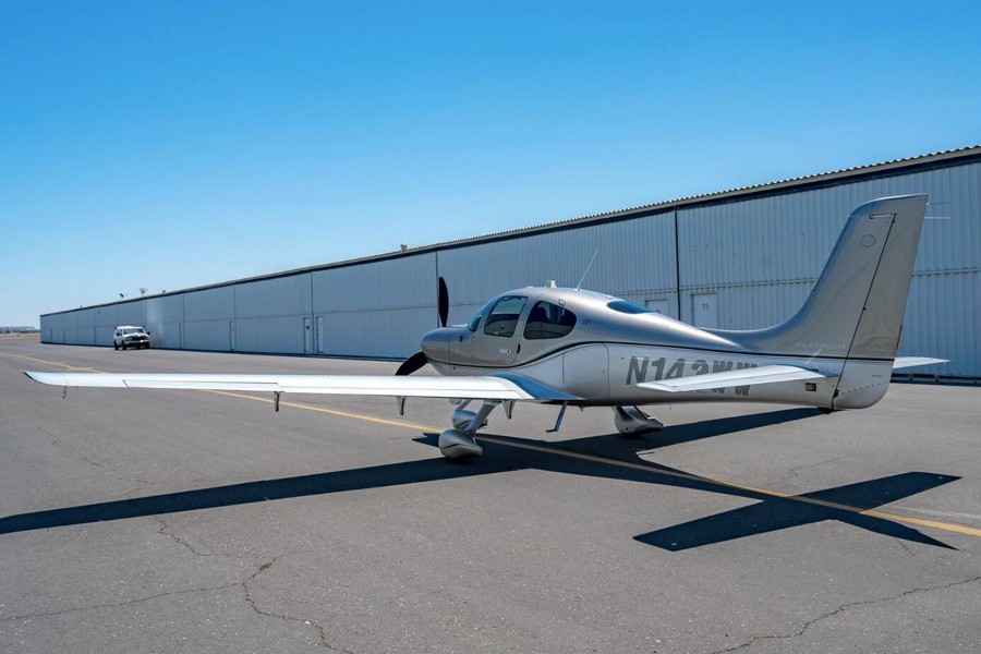 2018 Cirrus SR22T-G6 GTS (N143WW), photo 8