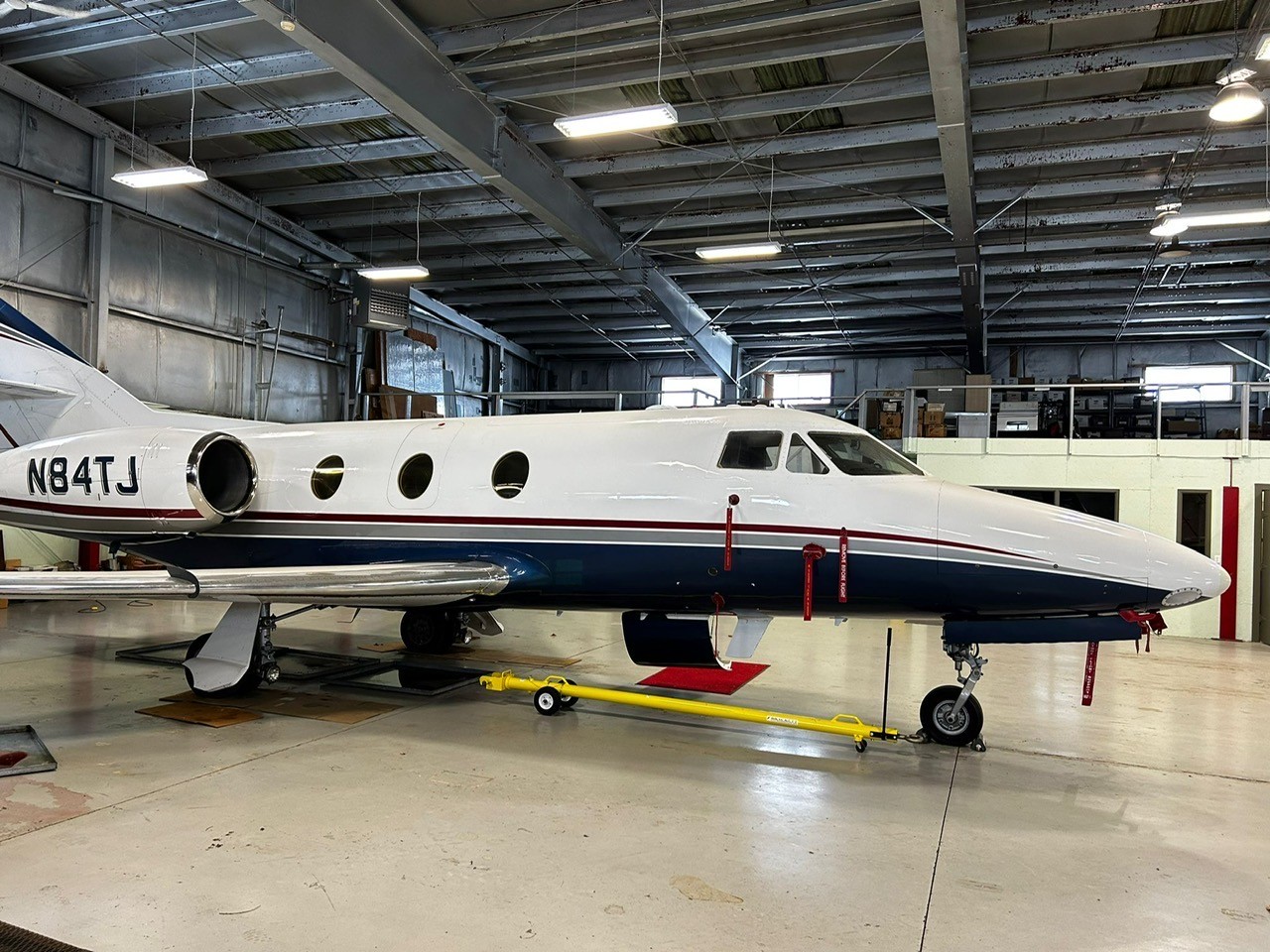 1981 Falcon 10 — photo 5