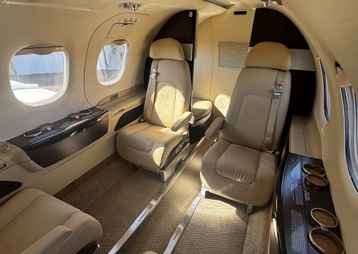 2013 Embraer Phenom 100 — photo 5